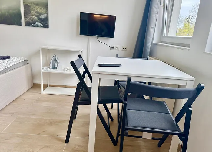 Διαμέρισμα With Free Parking - South